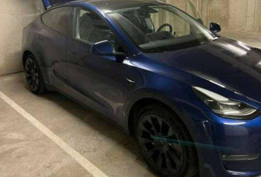 Tesla Model Y 72.5 kWh Dual Motor Long Range (324 kW)