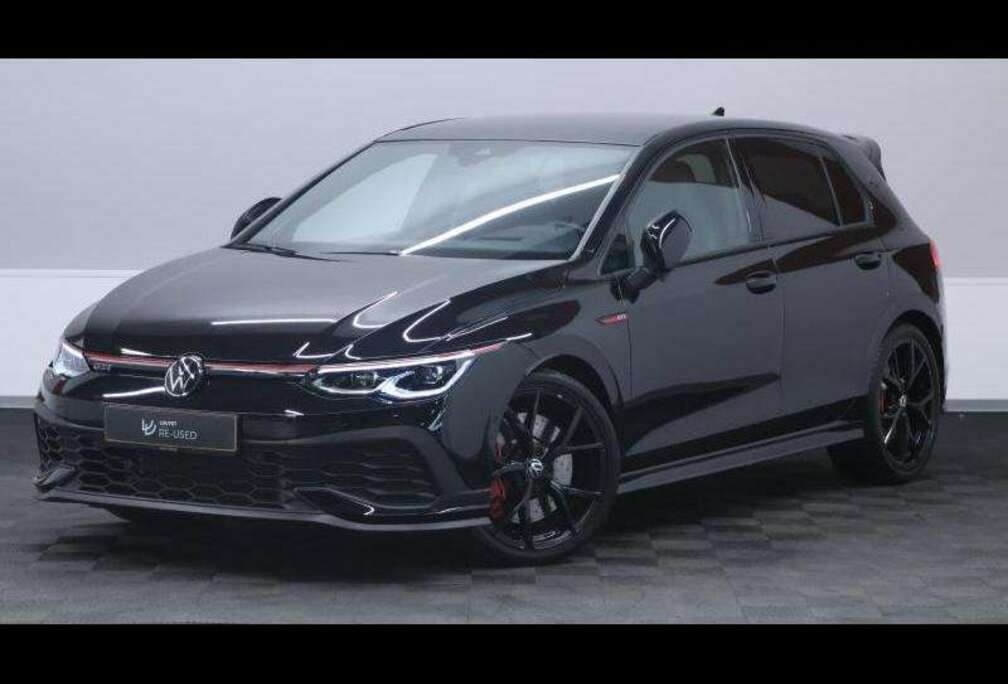 Volkswagen 8 Clubsport 2.0 TSI 300 DSG