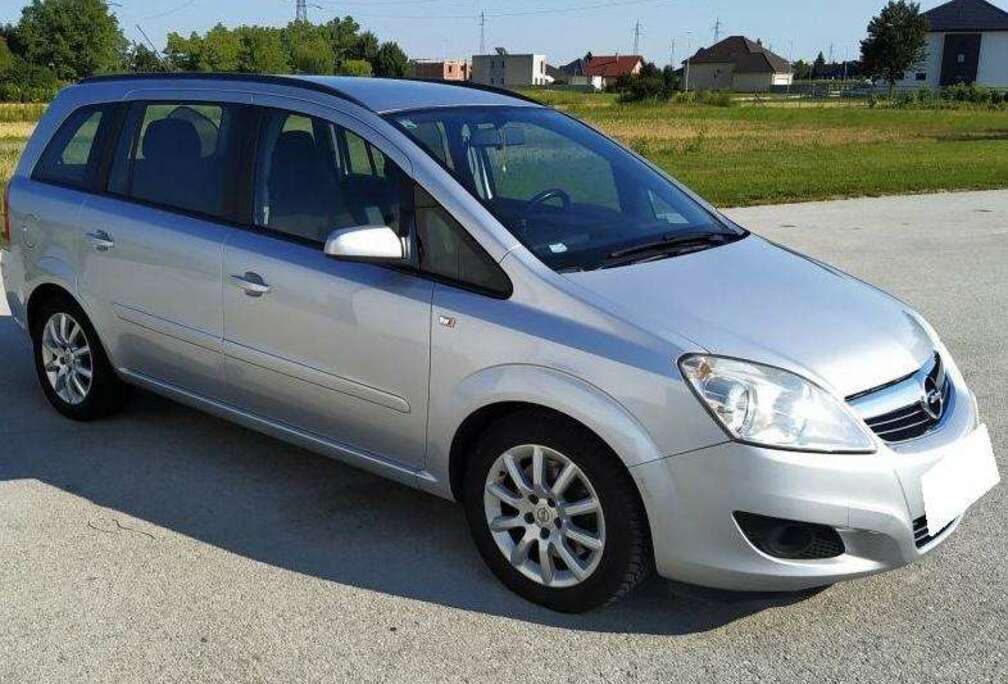Opel 1.9 DTL CDTi Cosmo DPF
