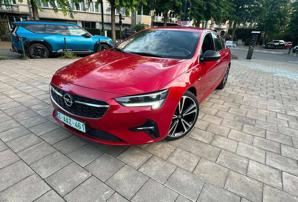 Opel Insignia Grand Sport 2.0 Turbo Business Elegance