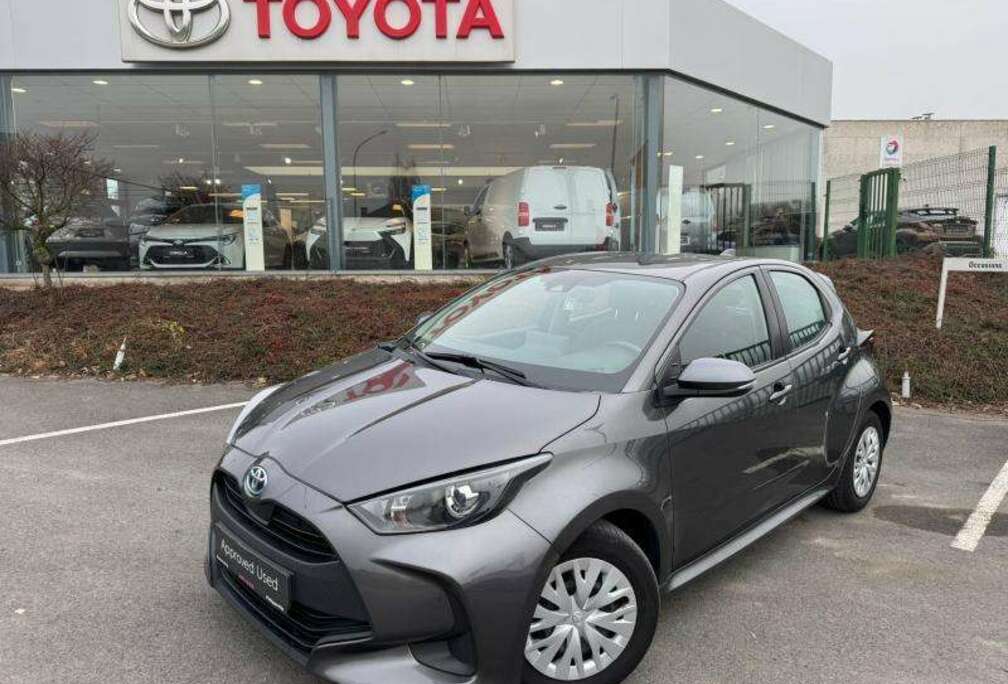 Toyota 1.5 Hybrid e-CVT Dynamic