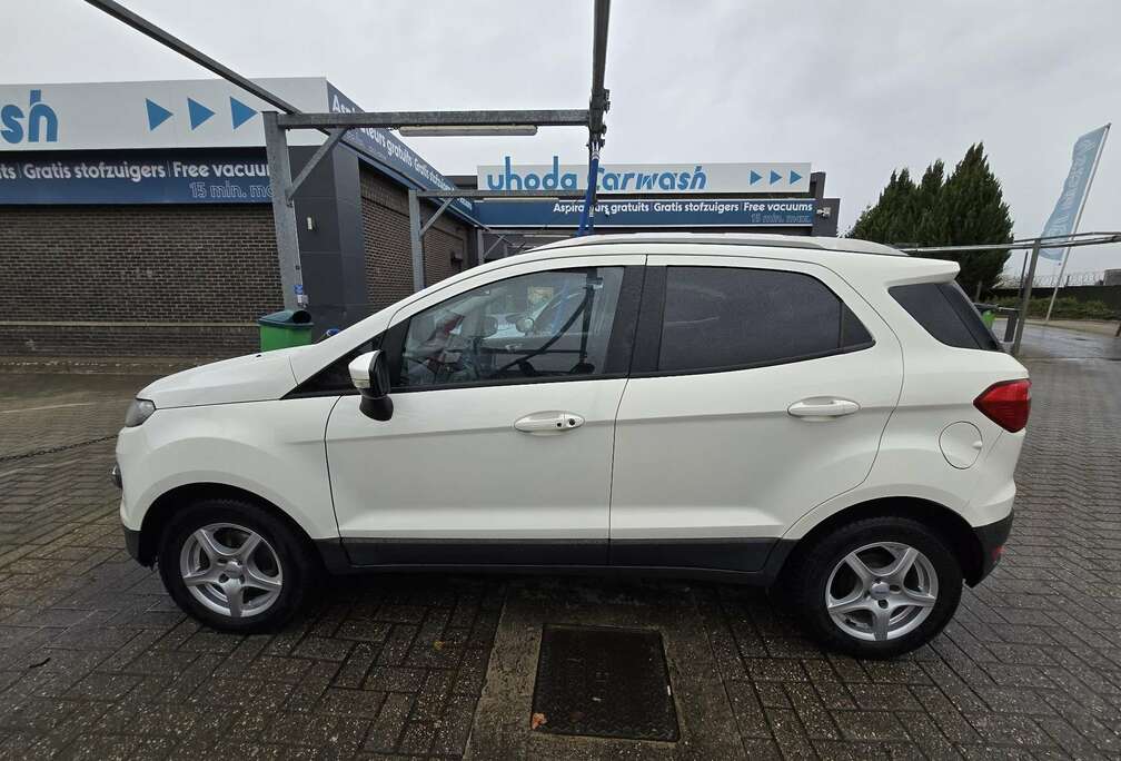 Ford 1.5i 4x2 Titanium