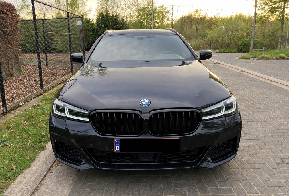 BMW e Touring 530e Pano dak - ACC - M-Sport - Plug-in hybride