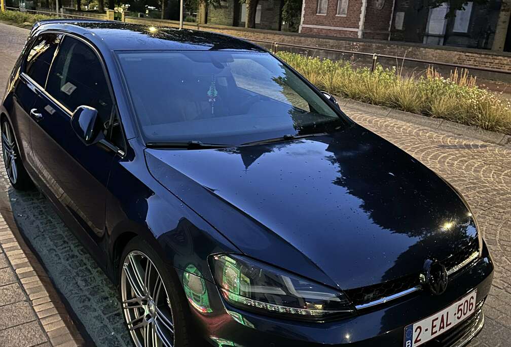 Volkswagen 1.4 TSI BlueMotion Technology DSG Highline