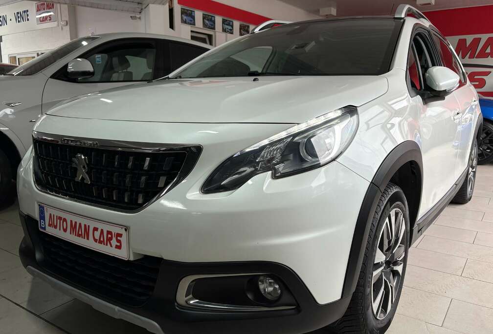 Peugeot 1.2i 1er MAIN - TOIT OUVRANT CAMERA GPS GARANTIE