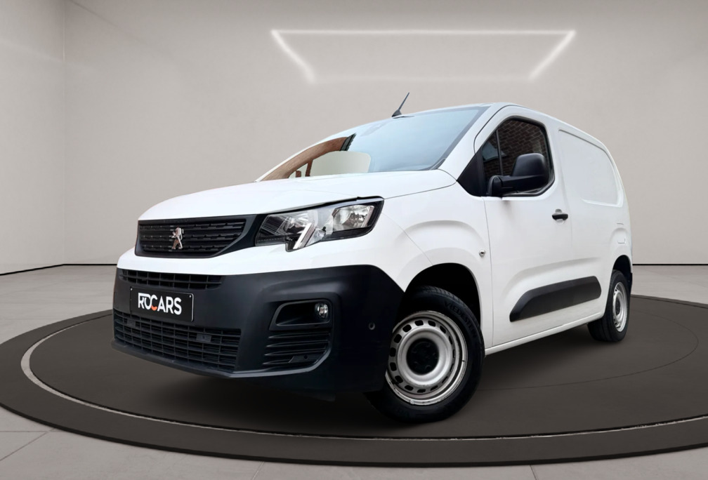 Peugeot 1.5 BlueHDi *TVA/BTW*3 PLACES*CARPLAY*GPS*GARANTIE 12MOIS