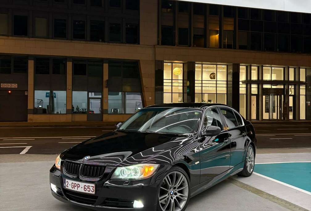 BMW 325i