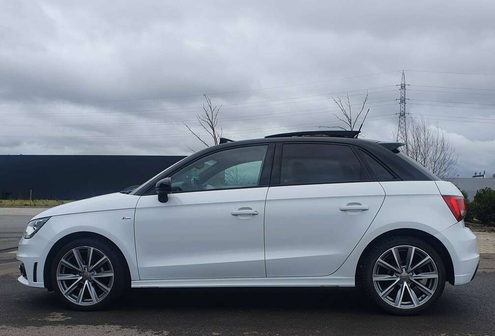 Audi A1 Sportback 1.6 TDi Ambition S line S tronic