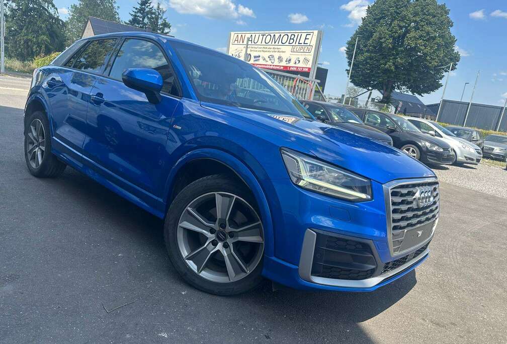 Audi Q2 S-line