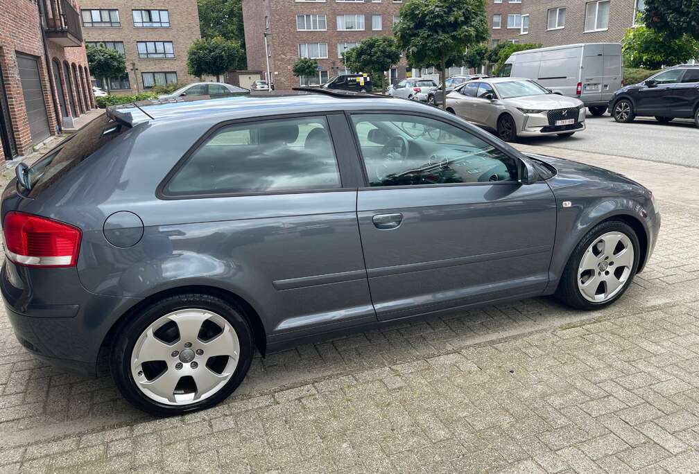 Audi A3 1.8 Turbo 16v FSI Ambiente
