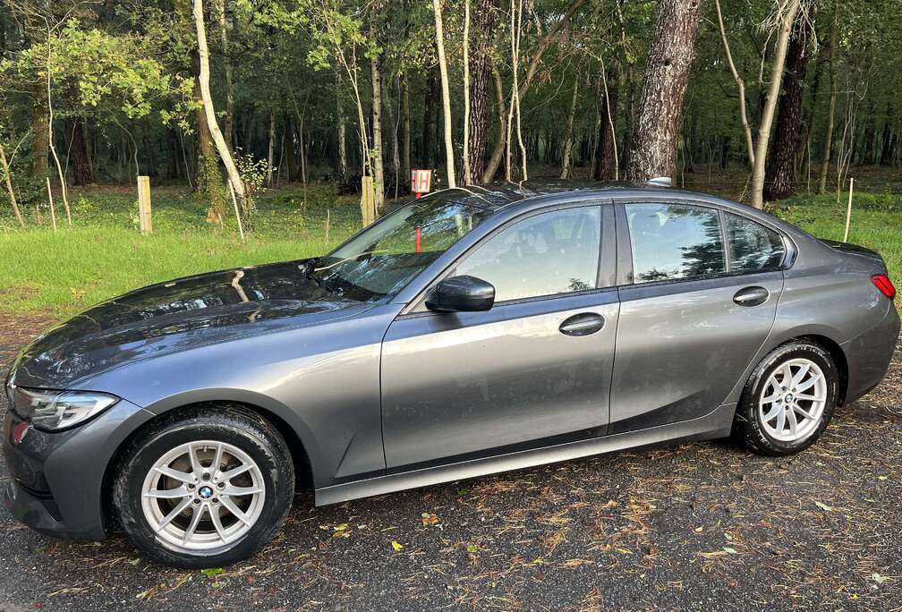 BMW 320i Aut. Advantage
