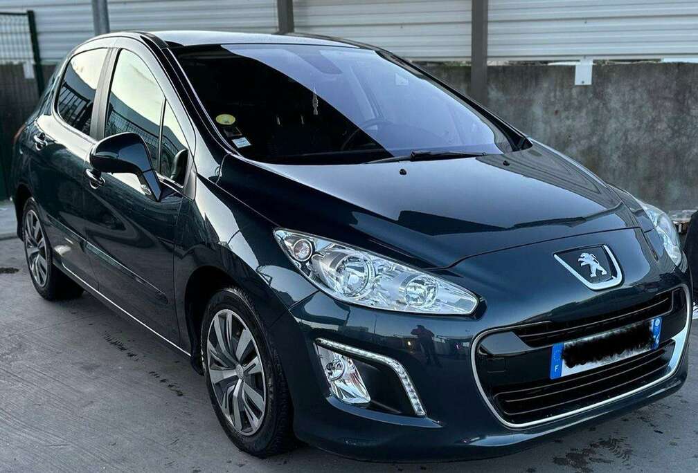 Peugeot 308 1.6 e-HDi Allure STT BMP