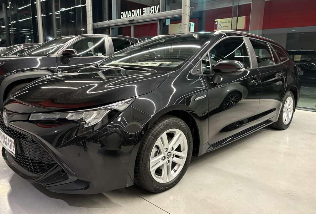 Toyota HYBRID BREAK / BUSINESS PACK / 47500km/ €19380+