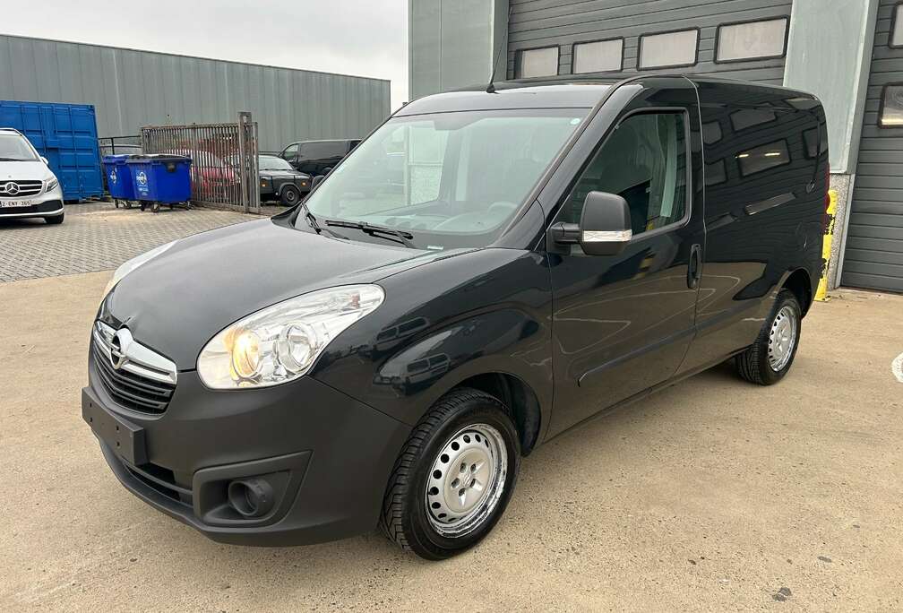 Opel Combo 1.3 D (CDTI) L1H1 30 Jahre Edition zie foto