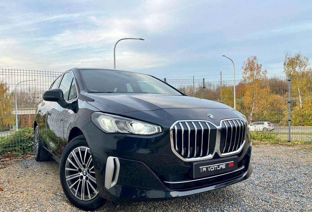 BMW Active Tourer 218iA LED/CUIR/NAVI/CARPLAY/CAMERA