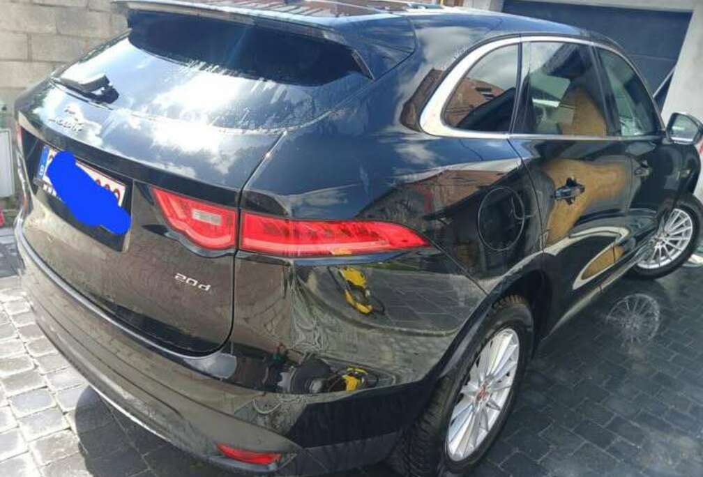 Jaguar 2.0 D AWD Pure (EU6.2)