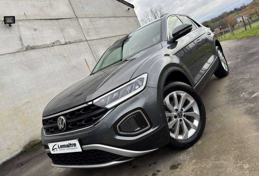 Volkswagen Style DSG 1.5 TSI 150Pk / CARPLAY / CAMERA