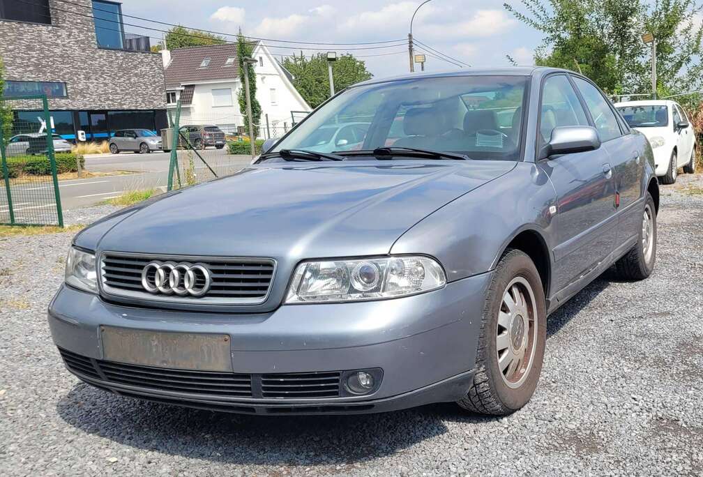 Audi 1.9 TDi 110pk AUTOMAAT AIRCO LEDER PDC OHBOEK 2000