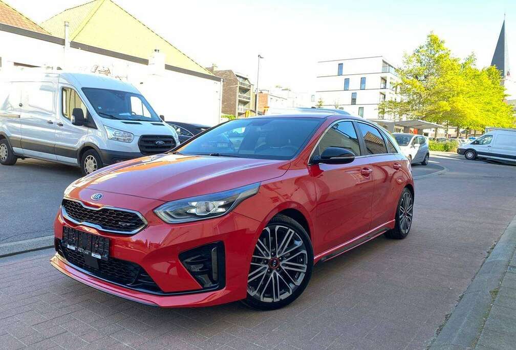 Kia Ceed GT 1.6 T-GDi GT ISG DCT