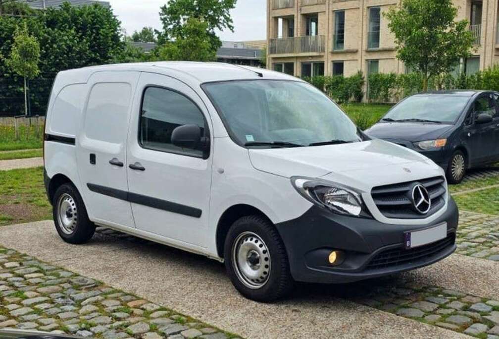 Mercedes-Benz (8244 EXCL BTW) // CRUISE CONTROL// BLUETOOTH ...