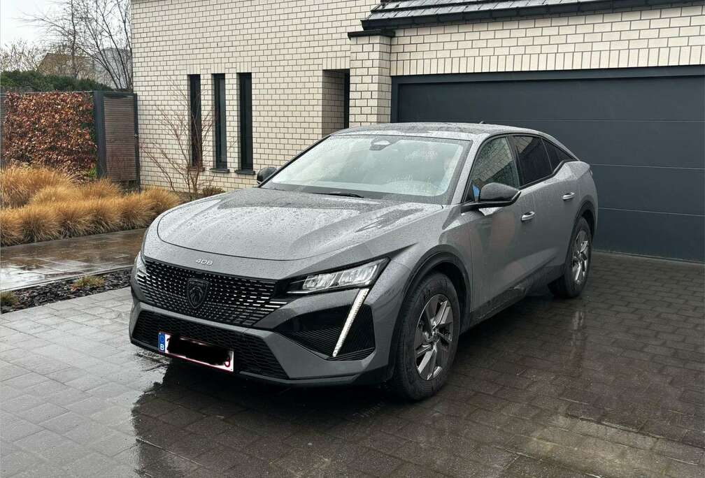 Peugeot 408 1.2 PureTech Allure S