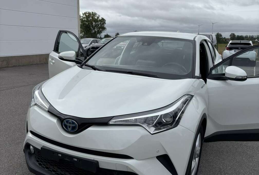 Toyota Hybrid 1.8i VVT-i C-Business Plus E-CVT