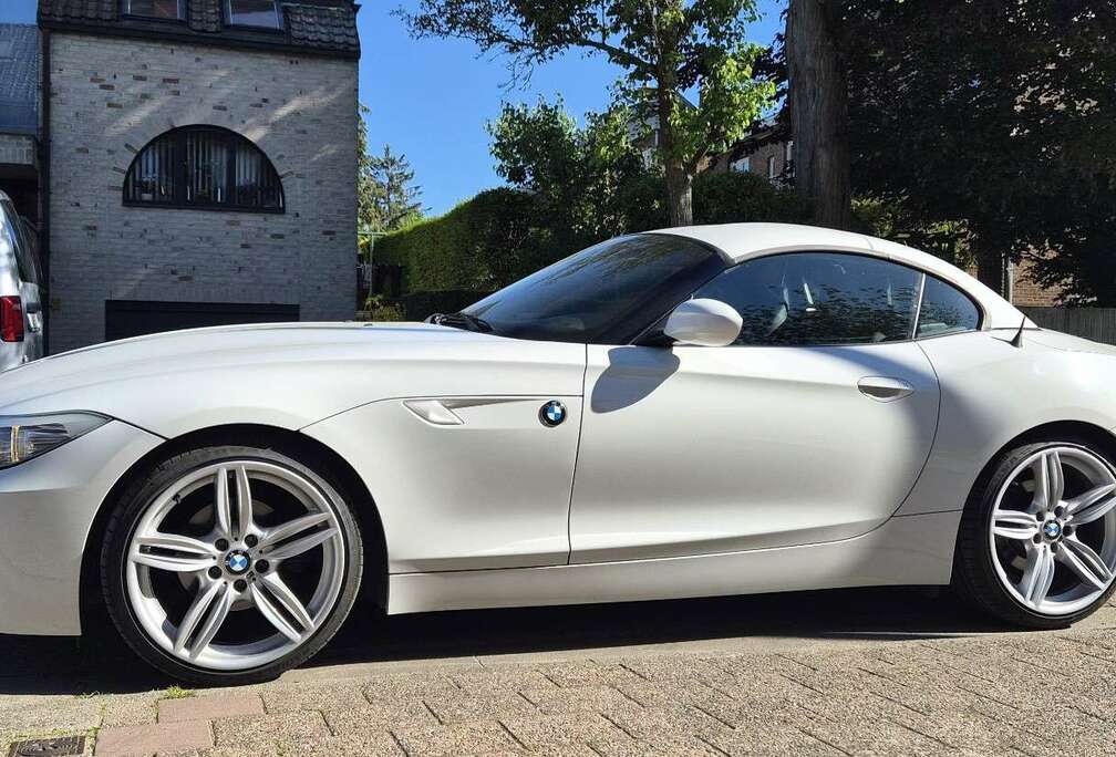 BMW 2.5iA sDrive23i Pack M Auto 6 cyl.
