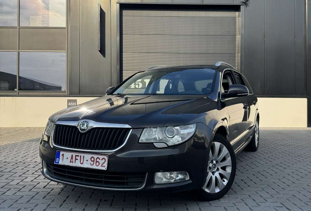 Skoda SW 2.0 TDi Ambiente DPF DSG