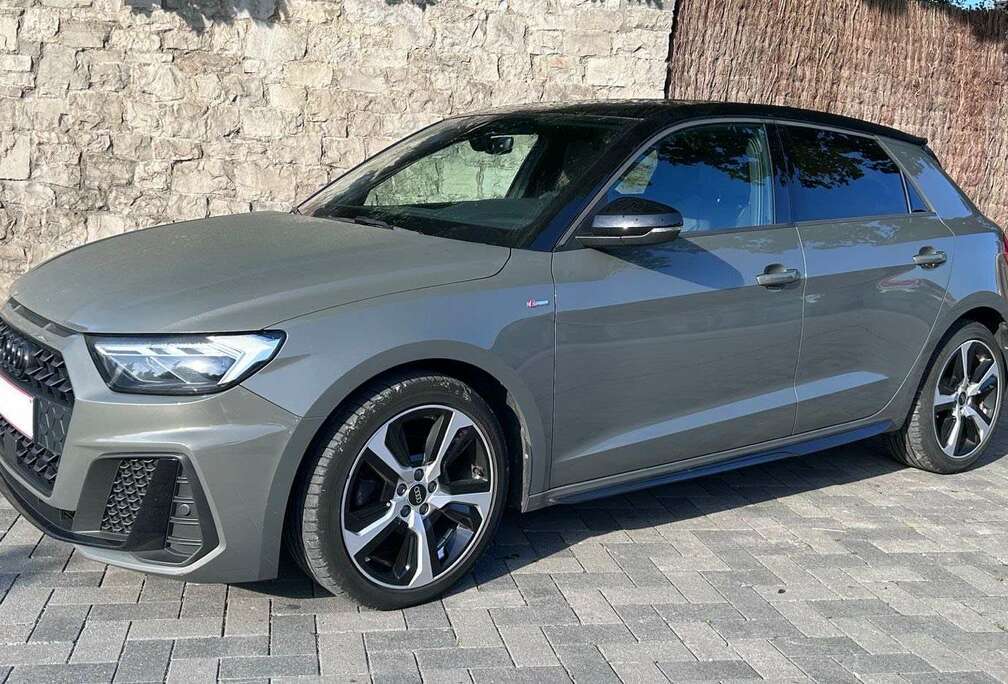 Audi Sportback 35 TFSI S line tronic