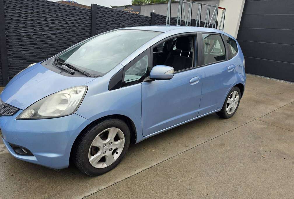 Honda Jazz 1.4i Elegance i-SHIFT***prete a immatriculer **