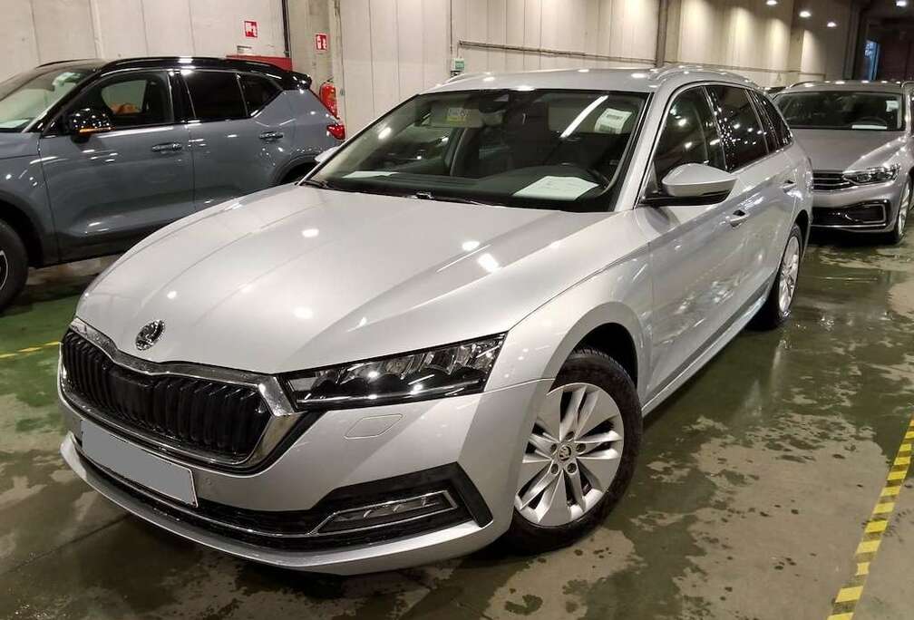 Skoda Octavia SW 1.0 TSI Ambition *CARNET COMPLET**