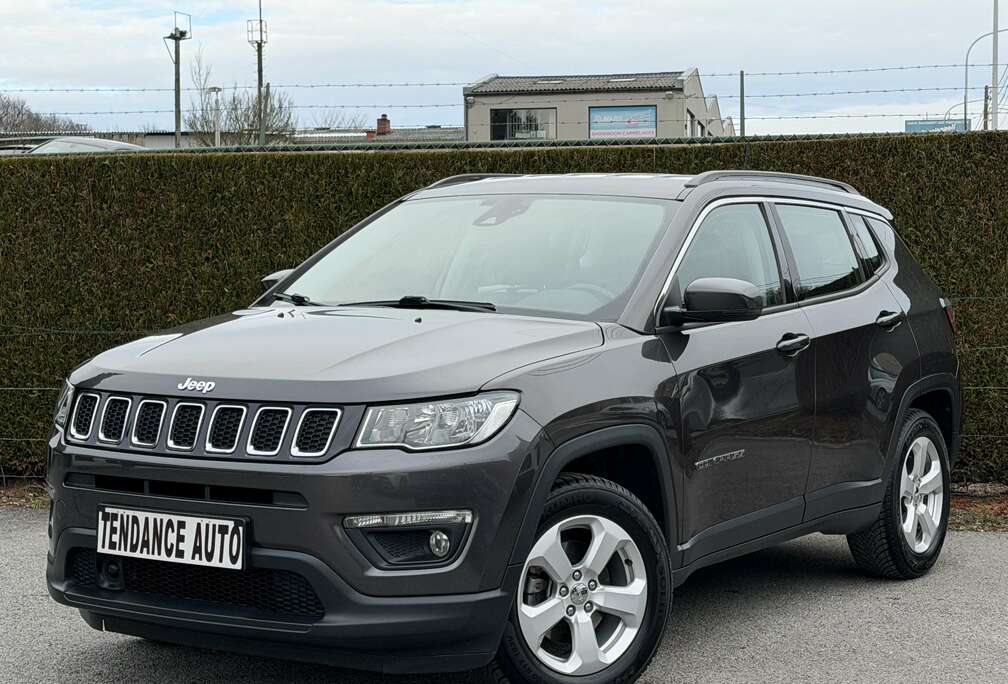Jeep 1.6 MJD 4x2 Latitude - 1e Main - Cuir Gps Camera