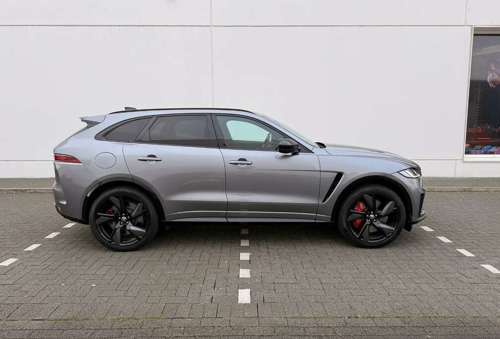 Jaguar SVR 5.0 T V8 AWD P550  LICHTEVRACHT