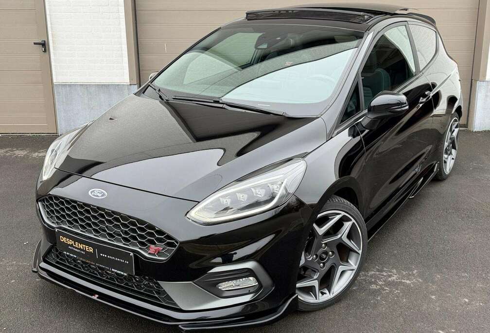Ford Fiesta ST Ultimate GARANTIE/PANO/LED/MAXTON