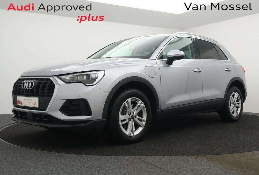 Audi PHEV Audi Q3 PHEV Attraction 45TFSIe 245PK *AUTOMAAT*LEDER*NAVI*PDC*CRUISE*VIRTUAL COCKPIT*...*