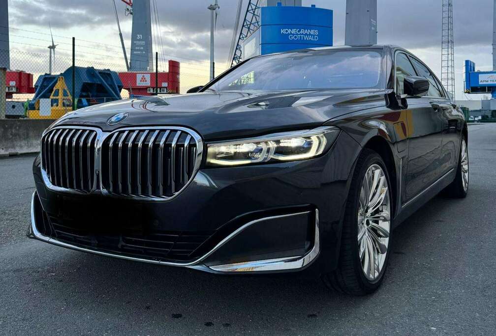 BMW Long 745eXAL PHEV OPF