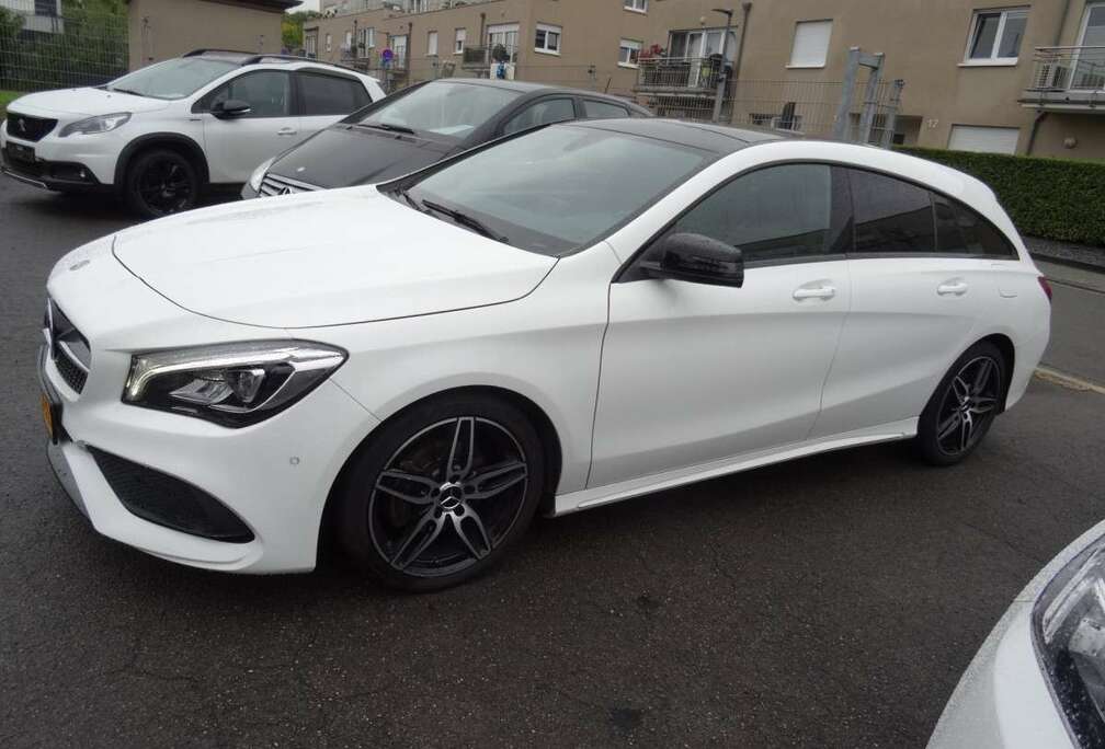 Mercedes-Benz Shooting Brake AMG-LINE