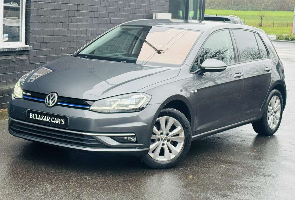 Volkswagen Golf 1.5 TSI ACT *CNG*CUIR*XENON*CARNET*GARANTIE