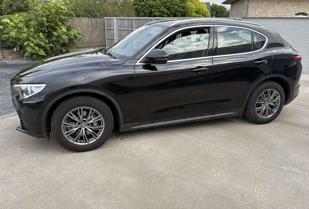 Alfa Romeo 2.2 Diesel 16V AT8 lichte vracht