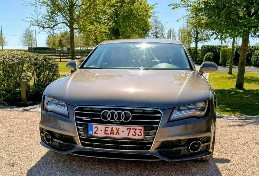 Audi 3.0 TDi V6 Quattro S line tronic