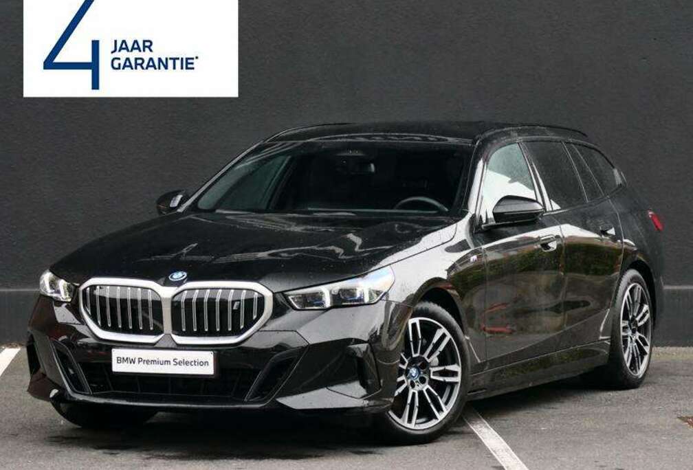 BMW eDrive40 Touring M Sport