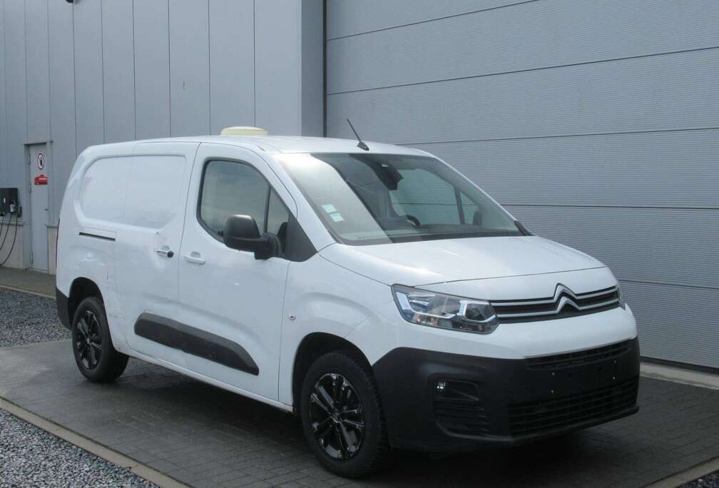 Citroen XL 1.2i Aut. /€7.430 netto / 3pl / Camera / PDC / ...