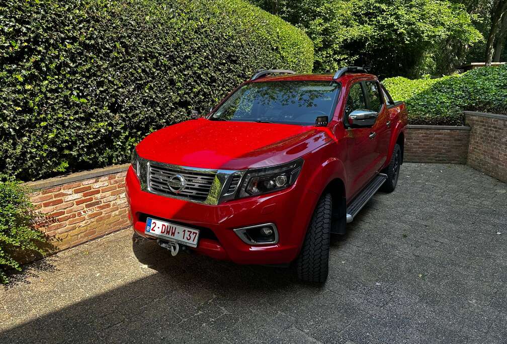 Nissan Navara 2.3 dCi 4WD Tekna