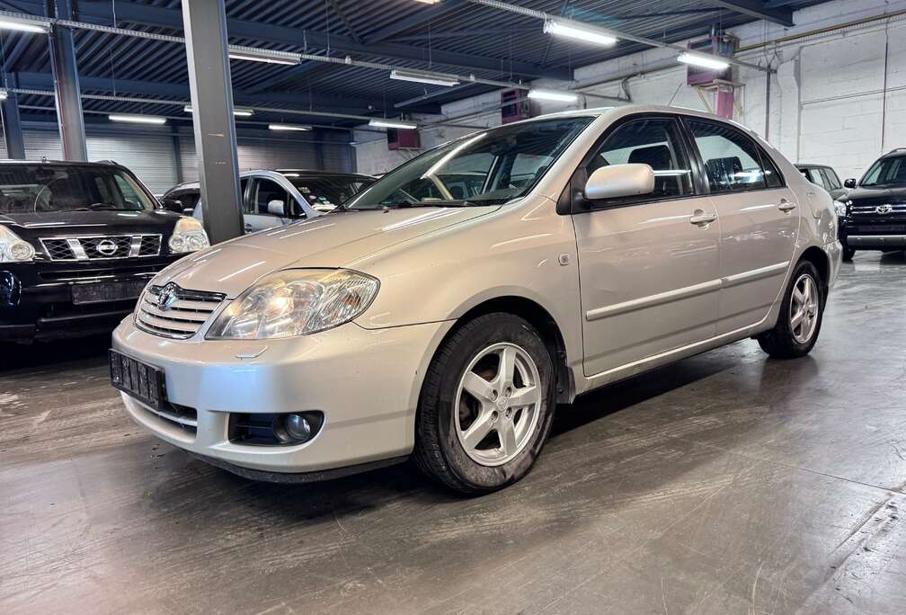 Toyota Corolla 1.6i VVT-i 16v Linea Sol