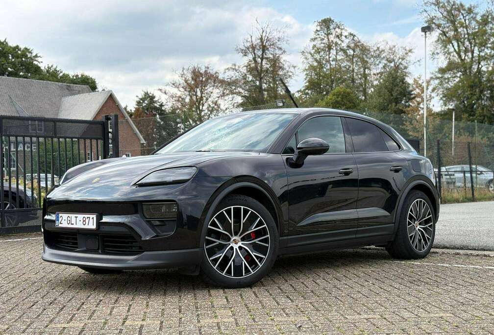 Porsche e-Macan 100 kWh 4S