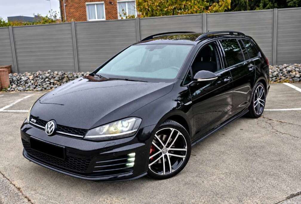 Volkswagen Golf 2.0 CR TDi DSG