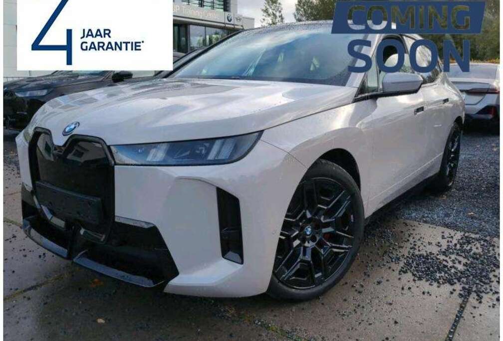 BMW XDRIVE60 - M SPORT PRO - SKYLOUNGE - FULL