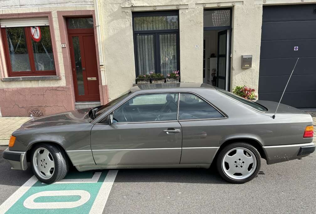 Mercedes-Benz A à vendre, Mercedes 300 CE