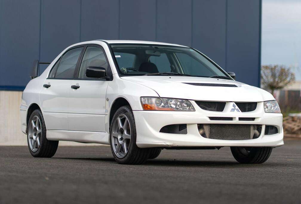 Mitsubishi Lancer Evolution VIII RS