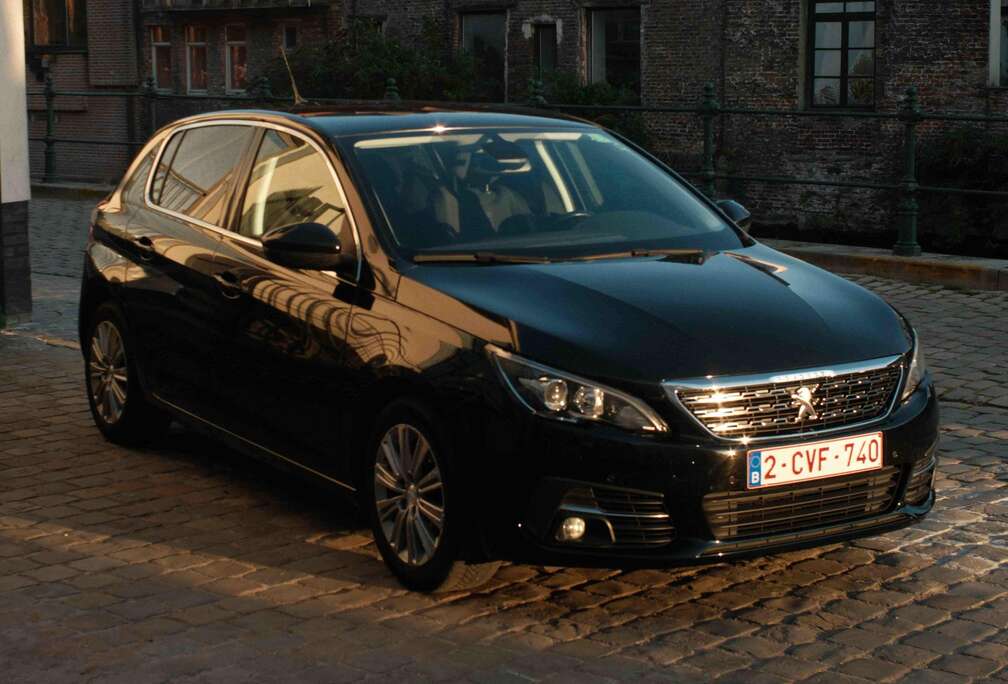 Peugeot 308 1.2 PureTech Allure (EU6.2)